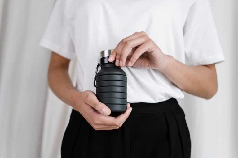 collapsible reusable water bottle