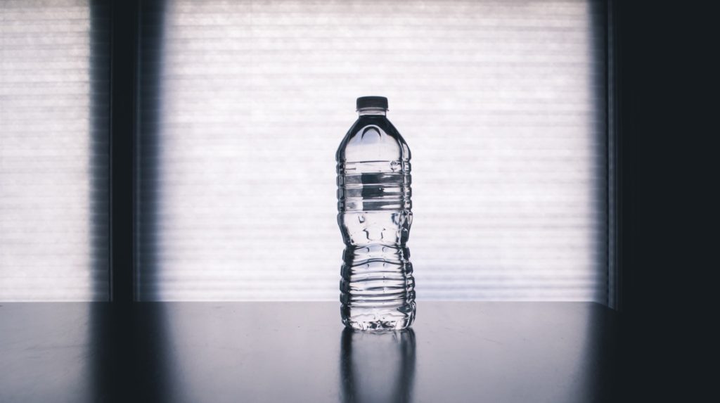 microplastics found in water bottles